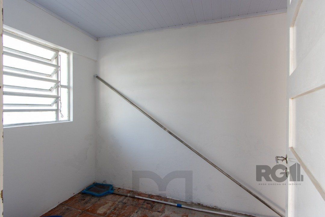 Casa para Venda - 337m², 3 dormitórios, sendo 1 suites, 3 vagas - Cristal — foto 46