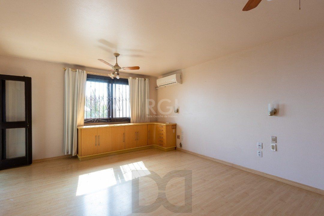 Casa para Venda - 500m², 4 dormitórios, sendo 1 suites, 4 vagas - Vila Conceição — foto 34