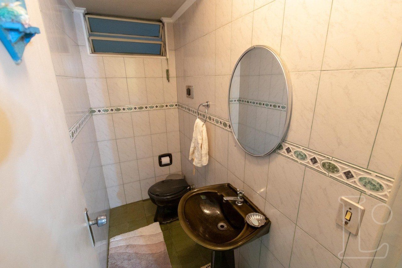 Sobrado para Venda - 241m², 4 dormitórios, sendo 1 suites, 1 vaga - Camaquã — foto 10