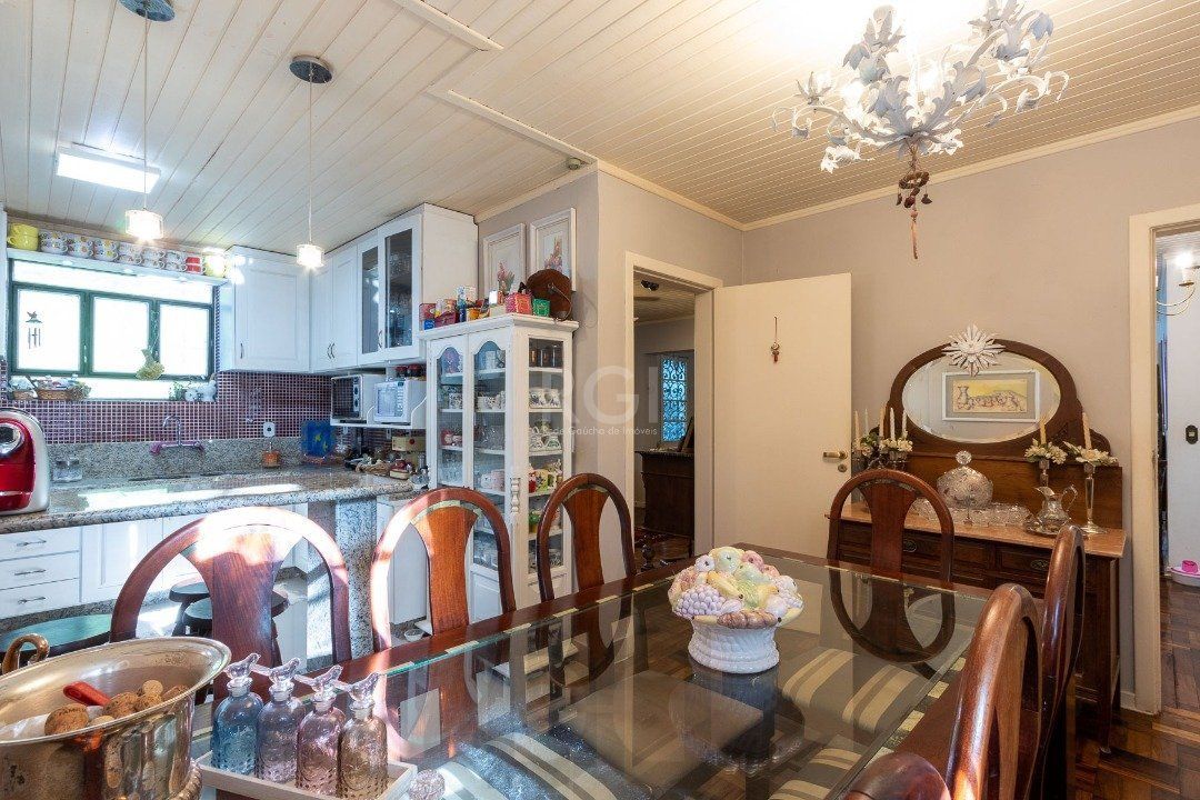 Casa para Venda - 192m², 4 dormitórios, sendo 3 suites, 4 vagas - Tristeza — foto 16