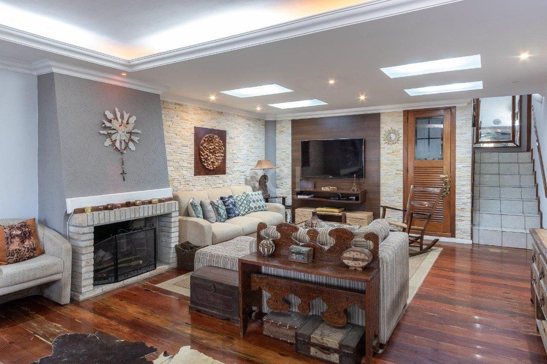 Casa para Venda com 3 dormitórios, sendo 1 suites e 4 vagas no bairro Ipanema — foto 6