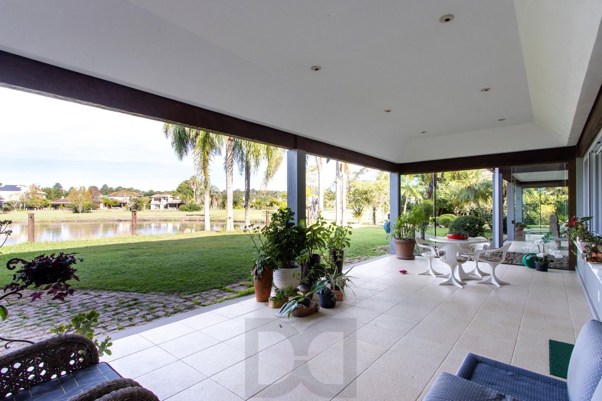 Casa térrea/2.371m2 de terreno no Condomínio Terra Ville, com fundo para o lago. — foto 22
