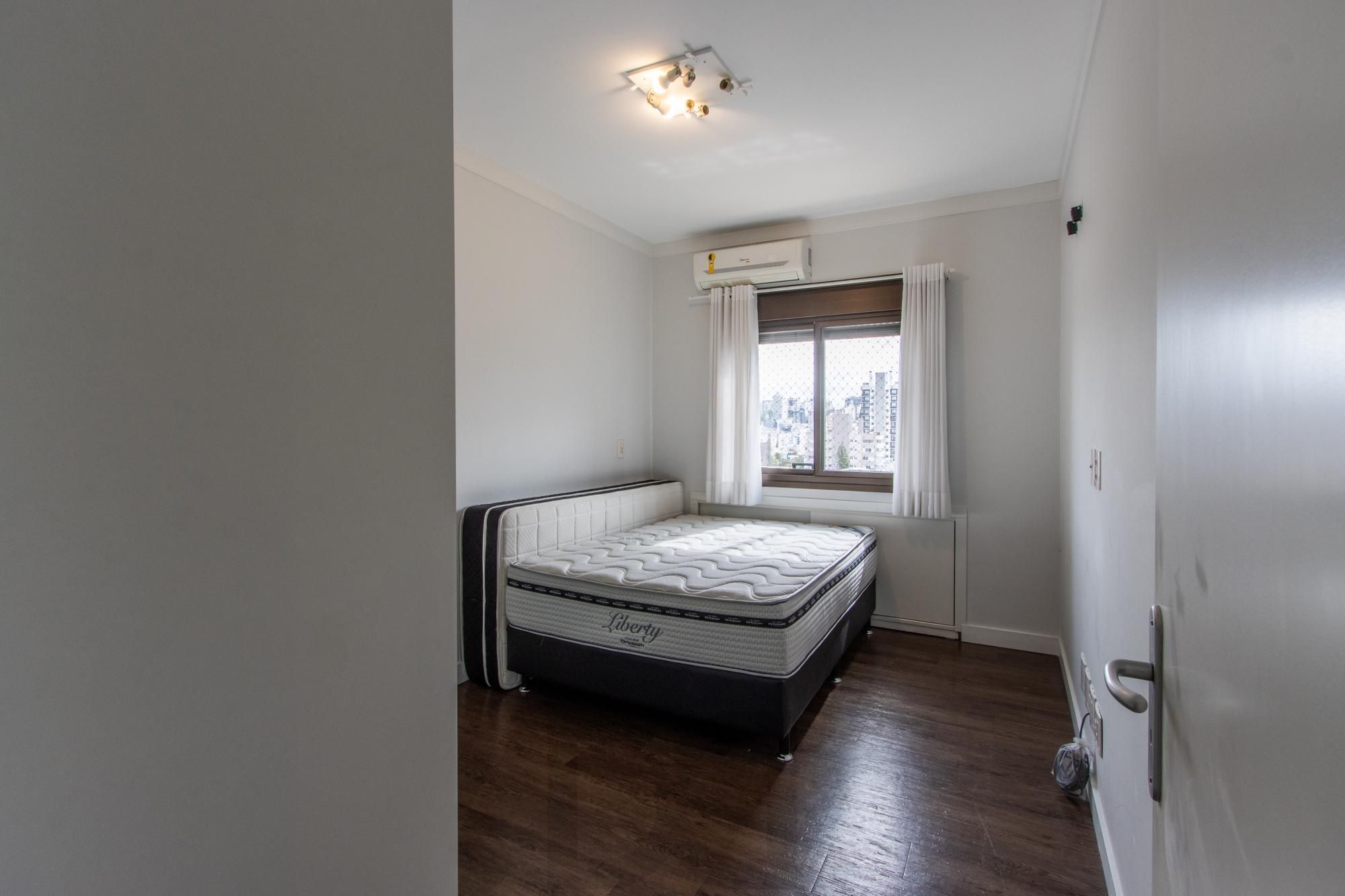 Apartamento de 3 dormitórios com 1 suíte — foto 24