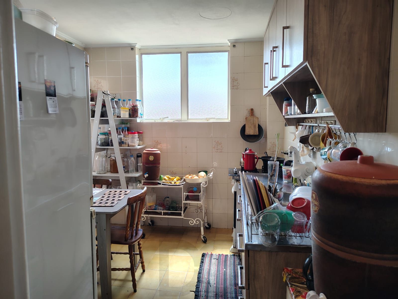 Apartamento de 2 dormitórios, 2 banheiros e 1 vaga no bairro Cristal. — foto 7