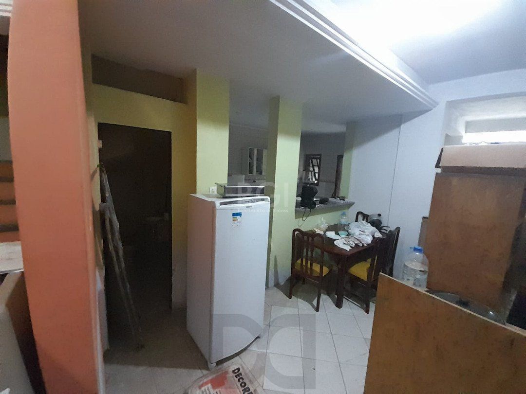 Casa para Venda com 3 dormitórios, sendo 1 suites e 3 vagas no bairro Ipanema — foto 5