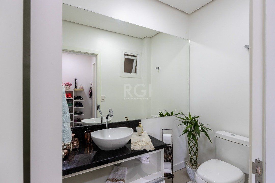 Casa para Venda - 420m², 3 dormitórios, sendo 3 suites, 8 vagas - Ipanema — foto 21