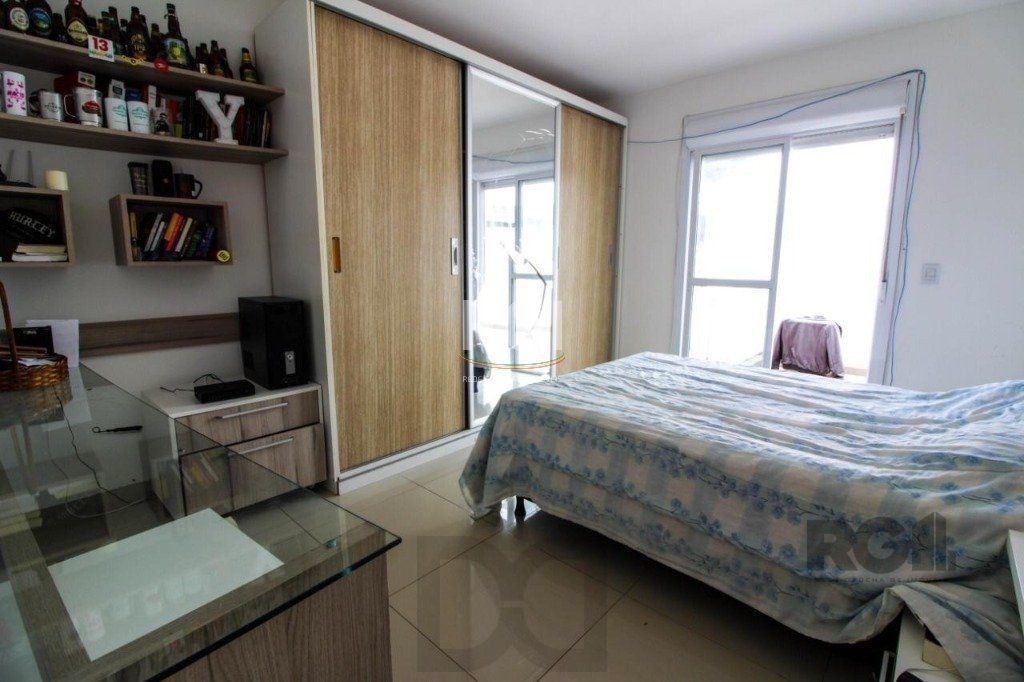 Casa para Venda - 300m², 3 dormitórios, sendo 1 suites, 4 vagas - Teresópolis — foto 13