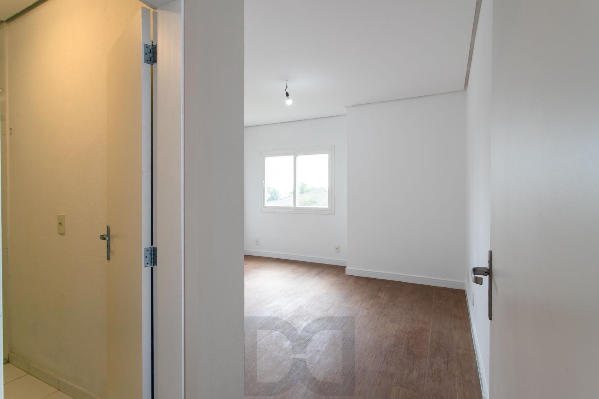 Casa em condomínio no Terra Ville .Esta casa de alto padrão, dispõe de 4 suítes — foto 57