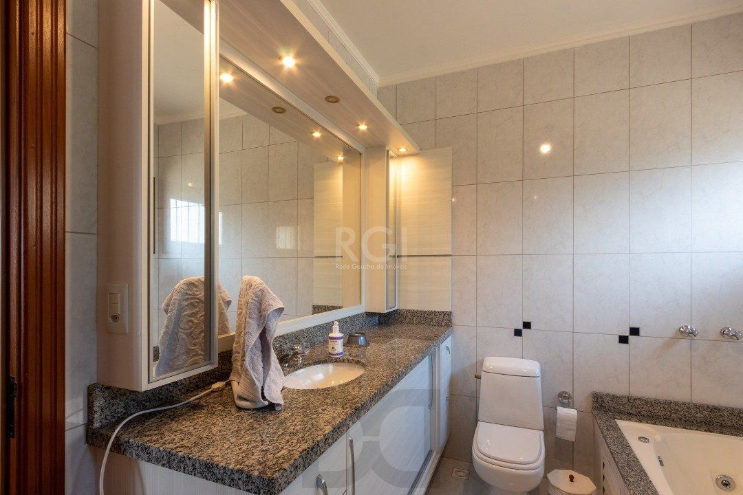 Casa para Venda - 358.78m², 3 dormitórios, sendo 1 suites, 3 vagas - Jardim Isabel — foto 35