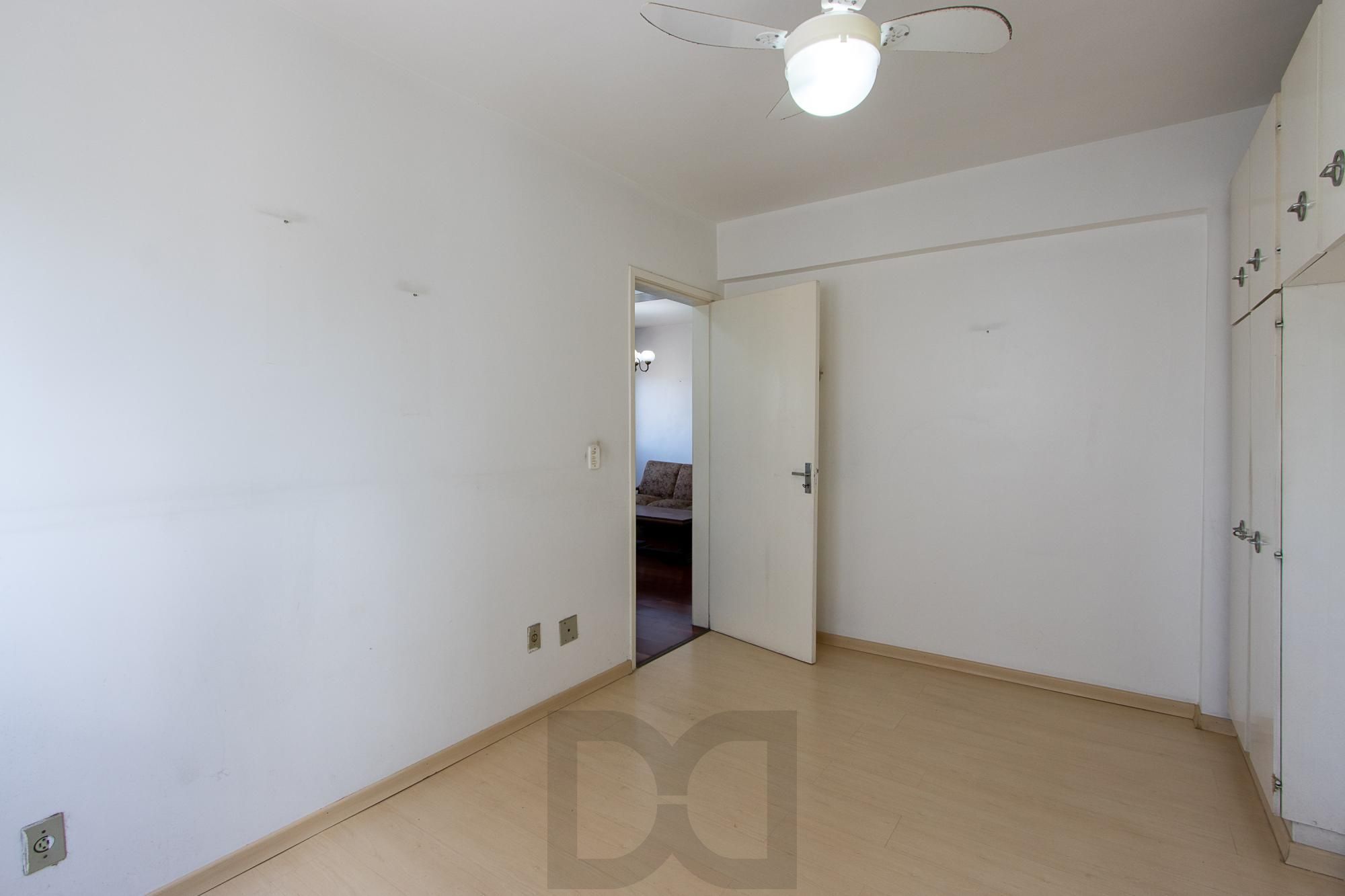 Apartamento à Venda no Bairro Cristal - Oportunidade para Investidores — foto 13