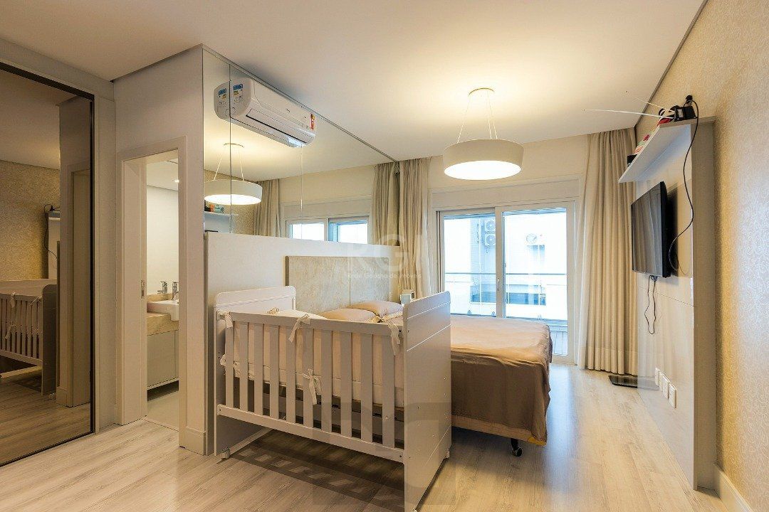 Cobertura para Venda - 319.17m², 3 dormitórios, sendo 3 suites, 4 vagas - Cristal — foto 44