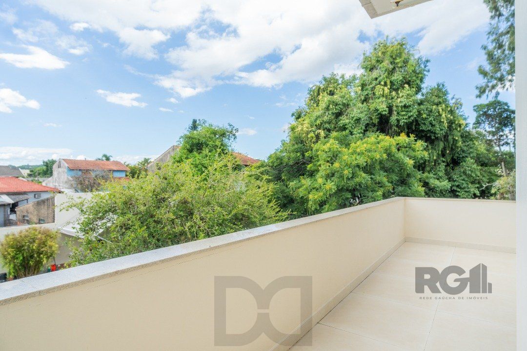 Casa semimobiliada e possui 3 suítes (sendo 1 delas master com closet e hidro) — foto 39