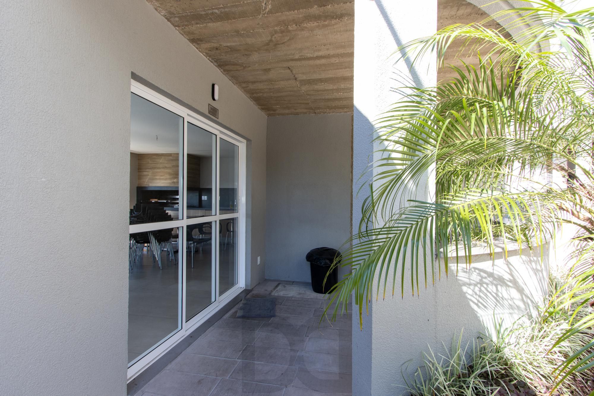 Apartamento de 2 dormitórios, para venda no bairro Teresópolis. — foto 46