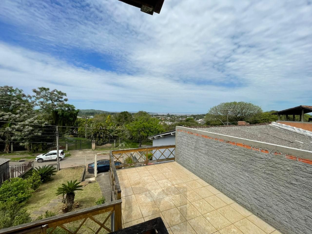 Casa à venda em Belém Novo – Vista deslumbrante para o Guaíba! — foto 2