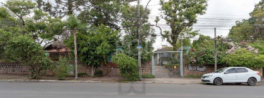 Casa para Venda - 200.81m², 4 dormitórios, sendo 1 suites, 5 vagas - Tristeza — foto 1