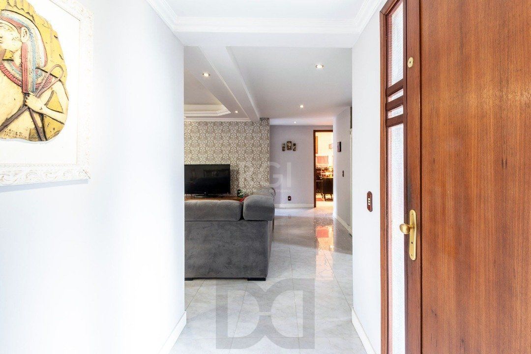 Casa para Venda - 451.63m², 5 dormitórios, sendo 1 suites, 4 vagas - Cristal — foto 6