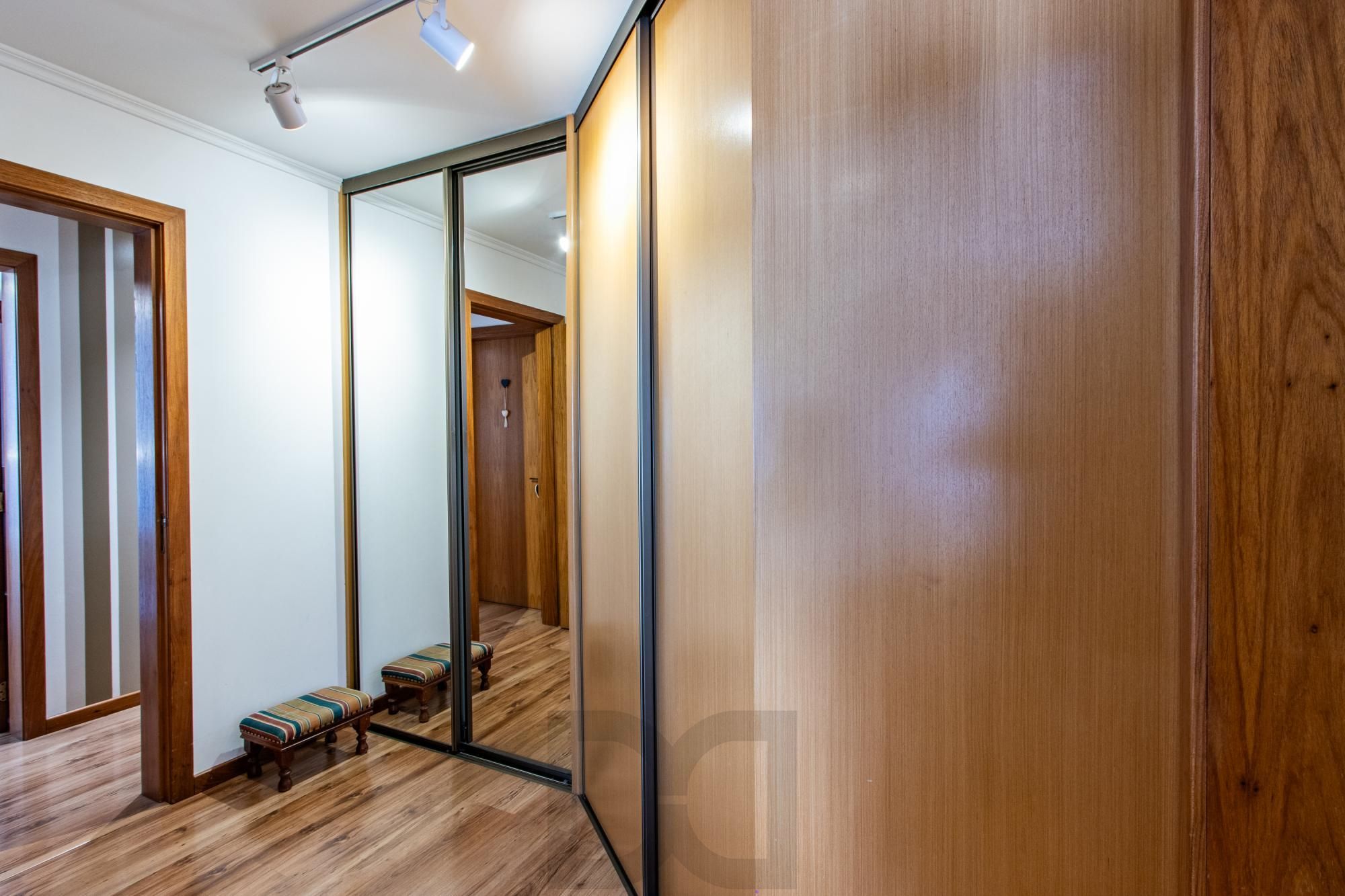 Apartamento 3 dormitórios no Mont Serrat — foto 33