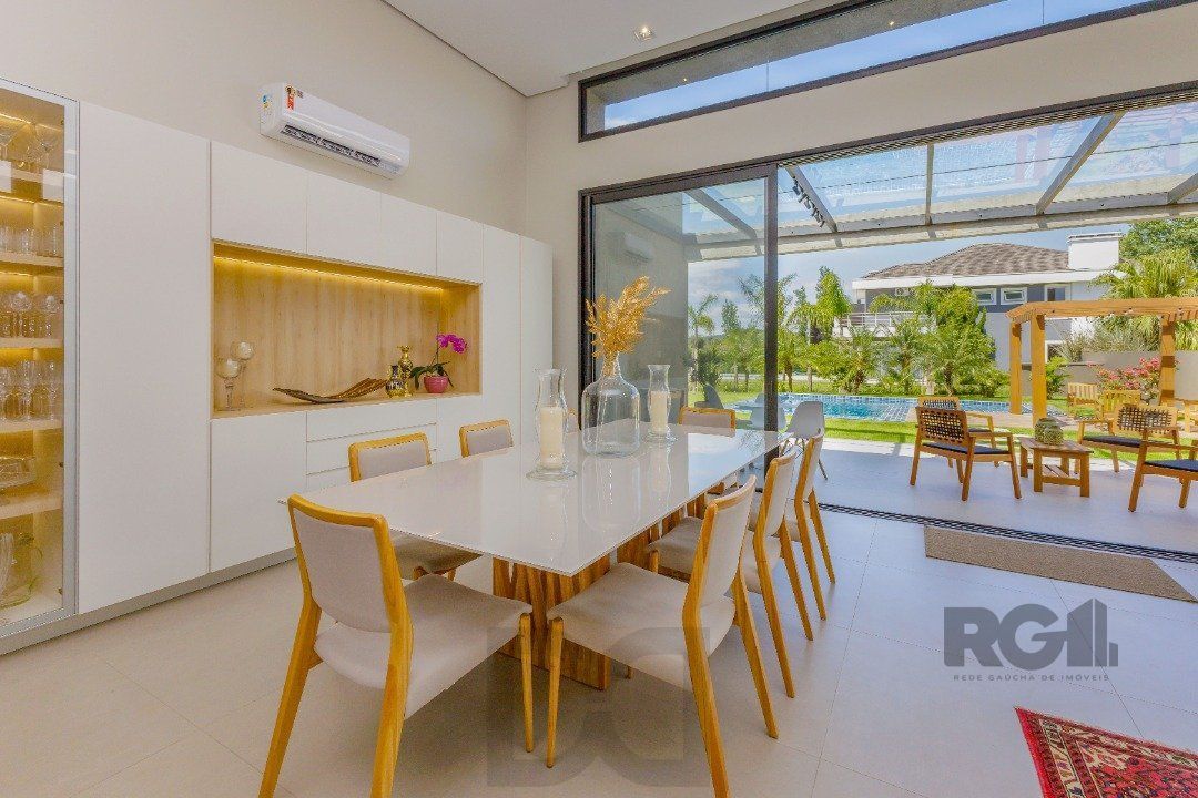Casa térrea com piscina, no Condominio Terra Ville com 380,27m2 e 3 suites. — foto 8