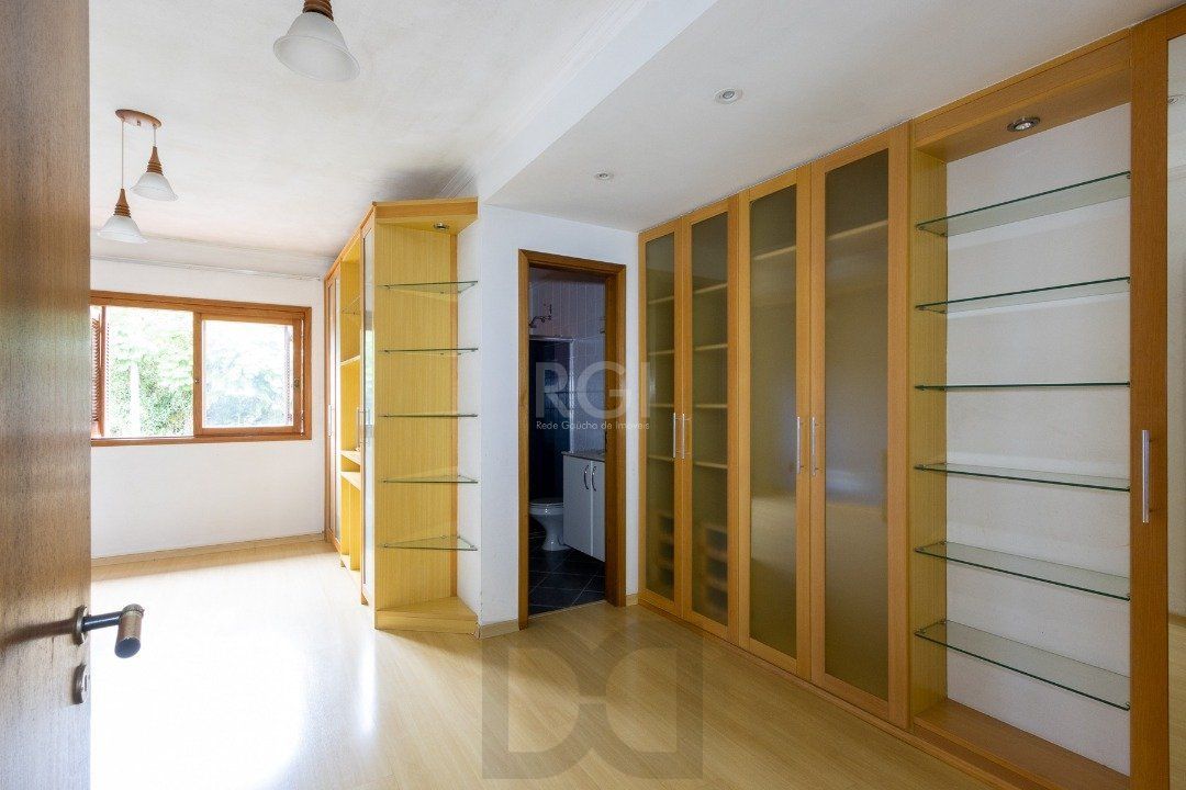Casa para Venda - 181.99m², 3 dormitórios, sendo 1 suites, 2 vagas - Jardim Isabel — foto 31