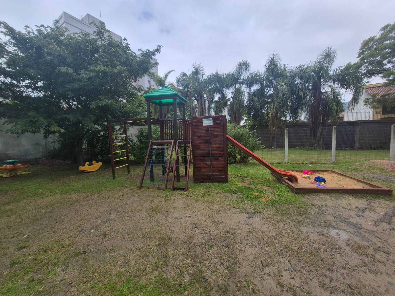 Apartamento com 2 quartos, vaga, elevador e piscina no bairro Nonoai — foto 13