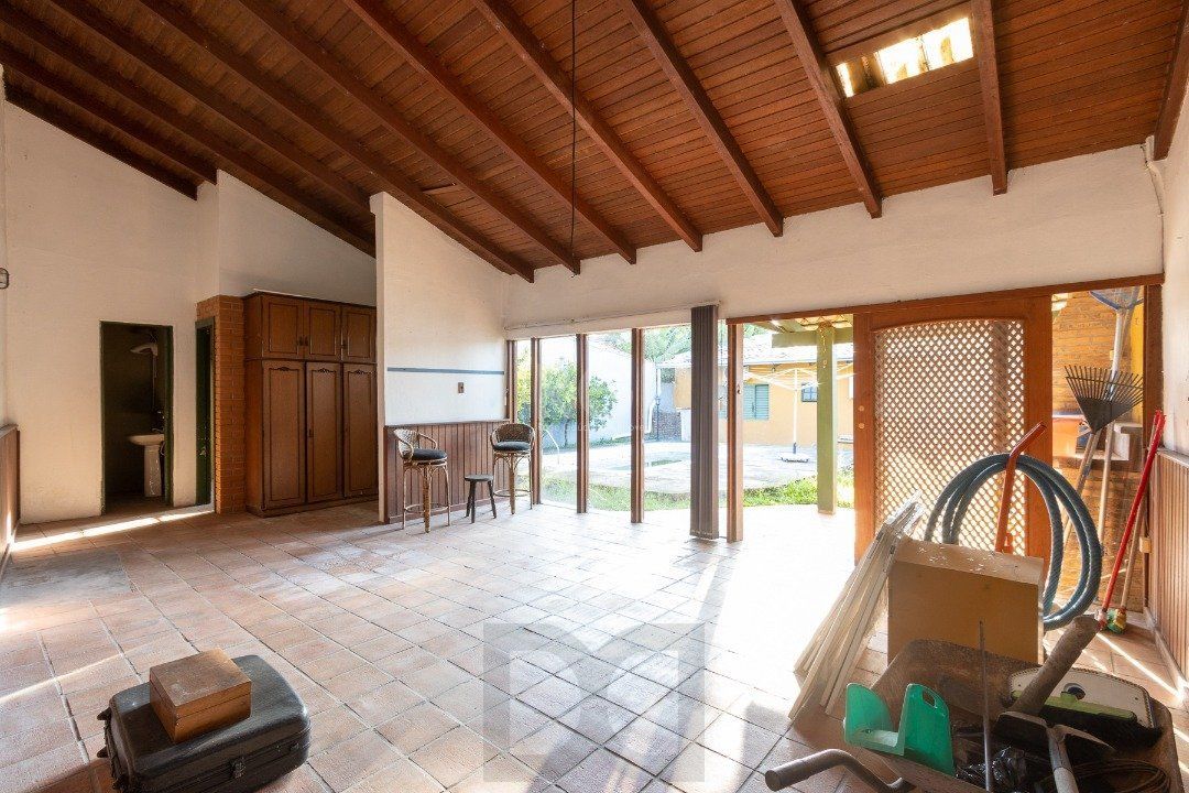 Casa para Venda - 244m², 3 dormitórios, sendo 1 suites, 2 vagas - Guarujá — foto 37
