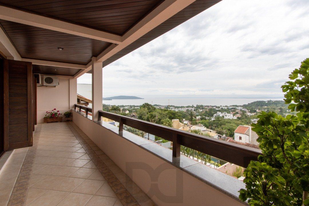Casa para Venda com 4 dormitórios, sendo 2 suites e 4 vagas no bairro Jardim Isabel — foto 41