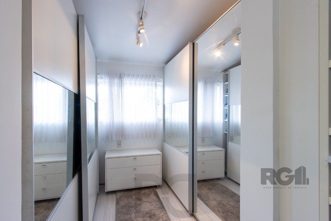 Casa em condominio . com 6 suites, sendo 3 suítes master com closet e hidro. — foto 66