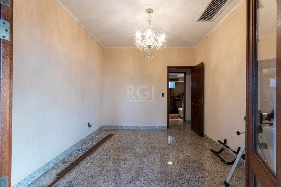 Casa para Venda - 430m², 4 dormitórios, sendo 2 suites, 4 vagas - Vila Assunção — foto 45
