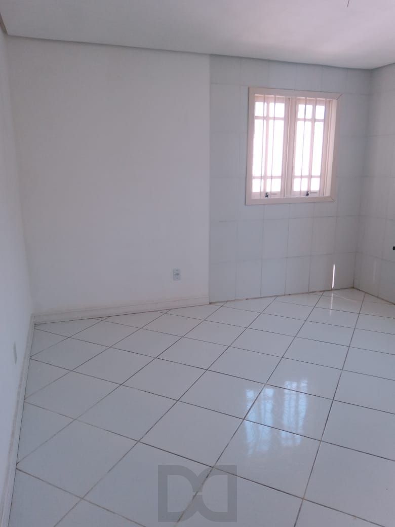 Amplo sobrado com 3 dormitórios — foto 11
