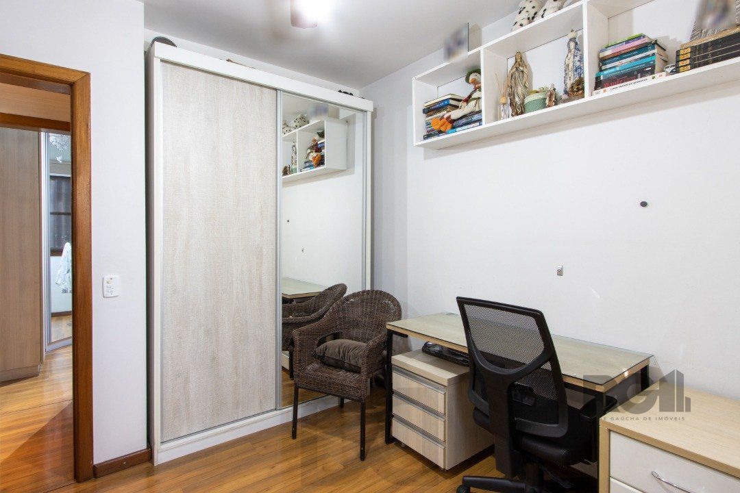 Apartamento Garden de 3 dormitórios, 1 suite e 1 vaga coberta no bairro Cristal. — foto 37