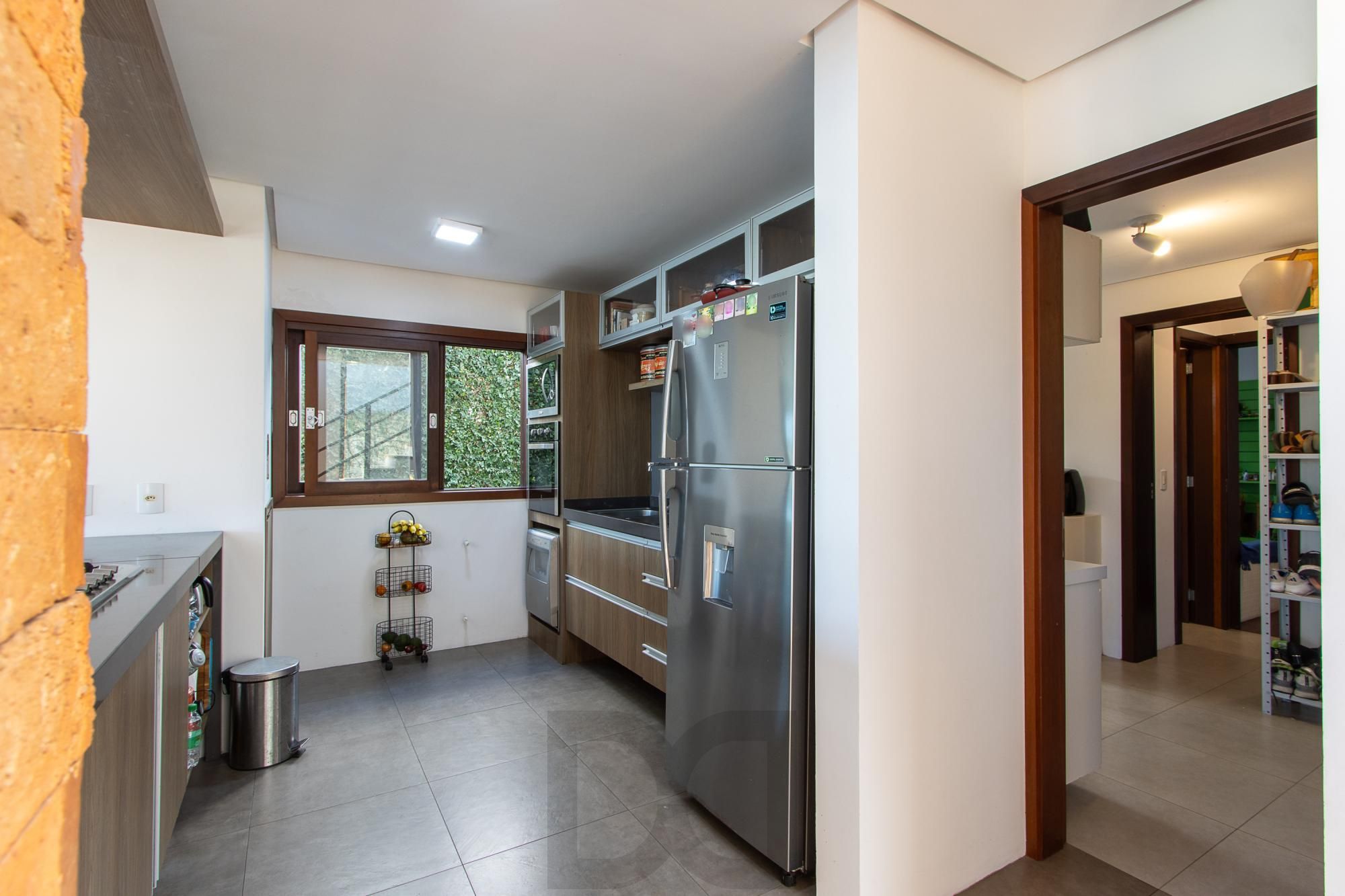 Casa no Condominio Terra Ville. 3 suites, com fundo para o lago. — foto 15