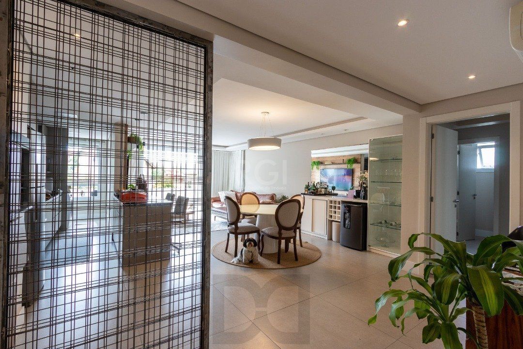 Apartamento para Venda - 163m², 3 dormitórios, sendo 3 suites, 3 vagas - Cristal — foto 4