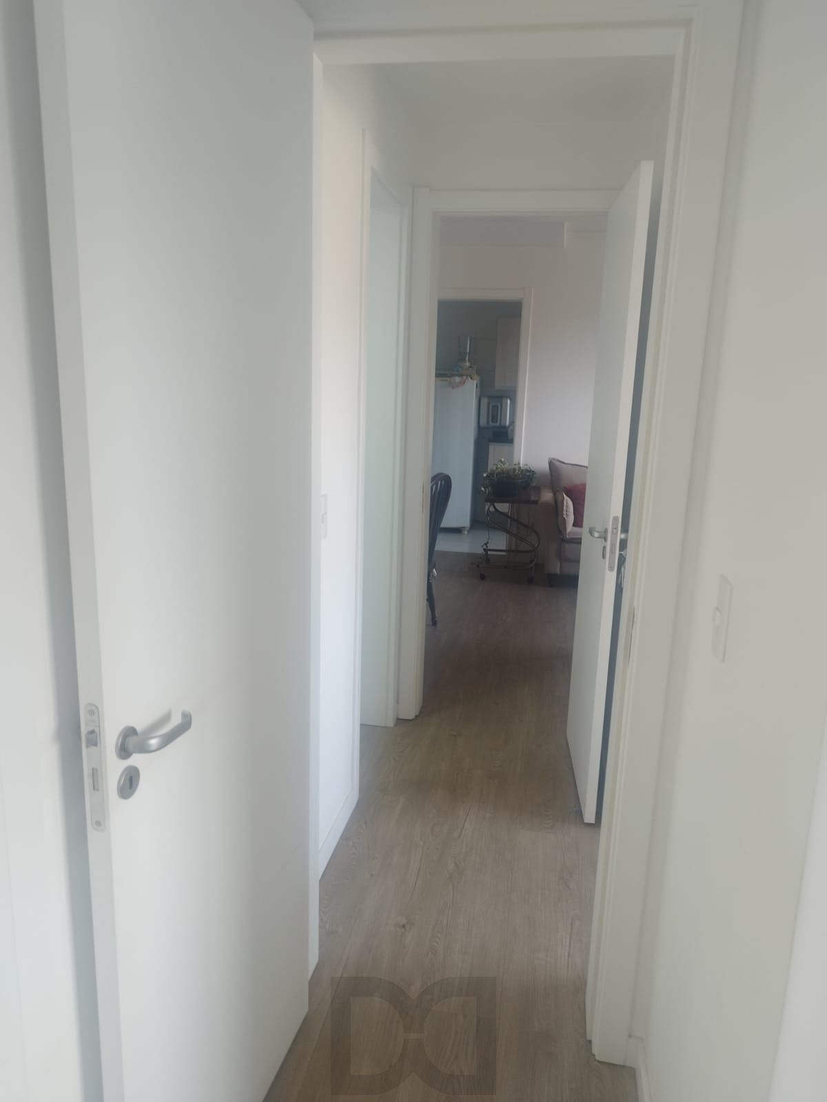 Apartamento semi mobiliado com 2 Quartos no Bairro Azenha, — foto 17