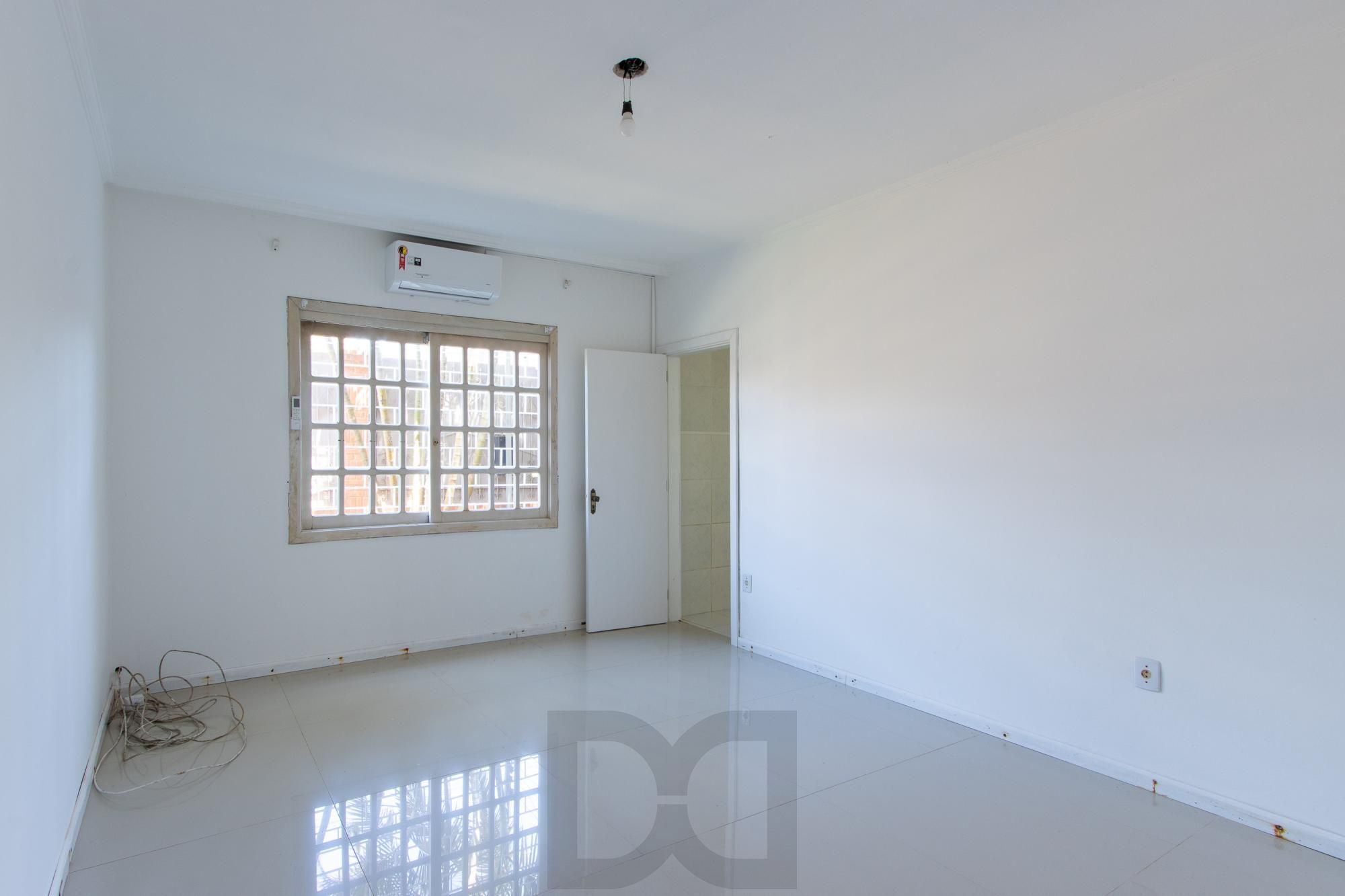 Casa Residencial à Venda no Bairro Guarujá, Porto Alegre, RS — foto 31