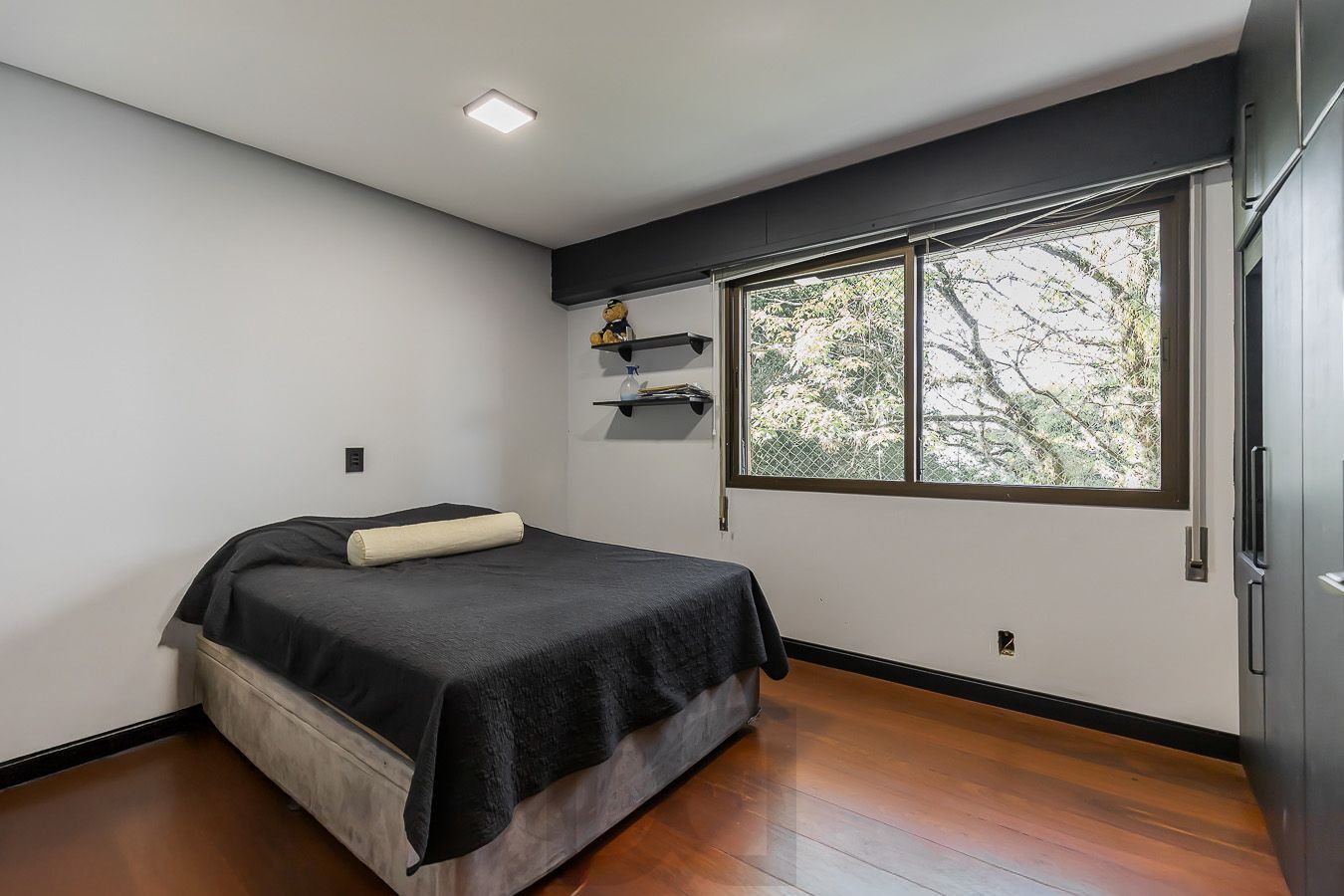 Apartamento 3 dormitórios, 3 vagas e 259 m² no bairro Auxiliadora. — foto 58