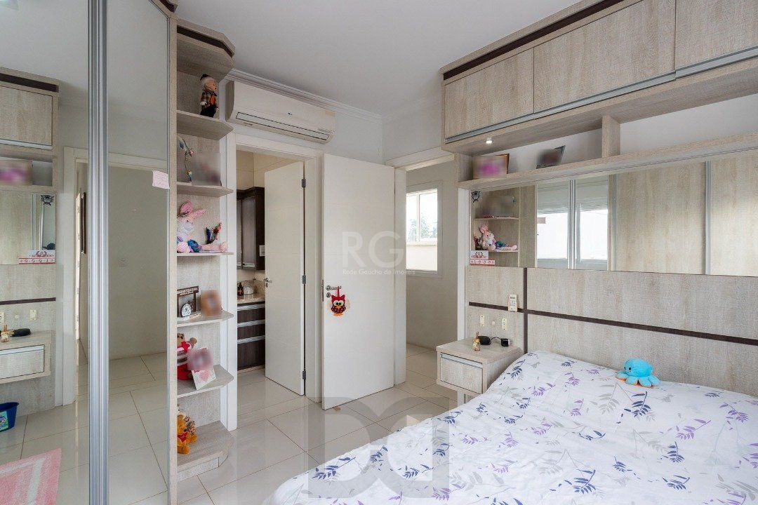 Casa para Venda - 377m², 4 dormitórios, sendo 3 suites, 3 vagas - Guarujá — foto 40