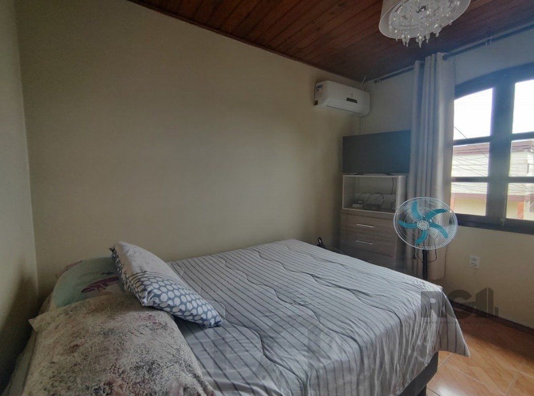 Casa para venda com 3 dormitórios no bairro Tristeza — foto 26