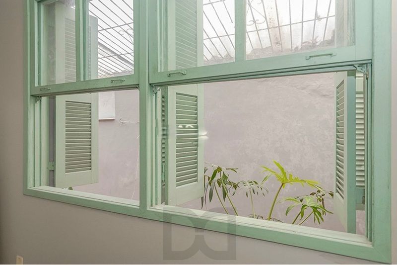 Apartamento de 2 dormitórios, 1 banheiro, no Bairro Rio Branco. — foto 6