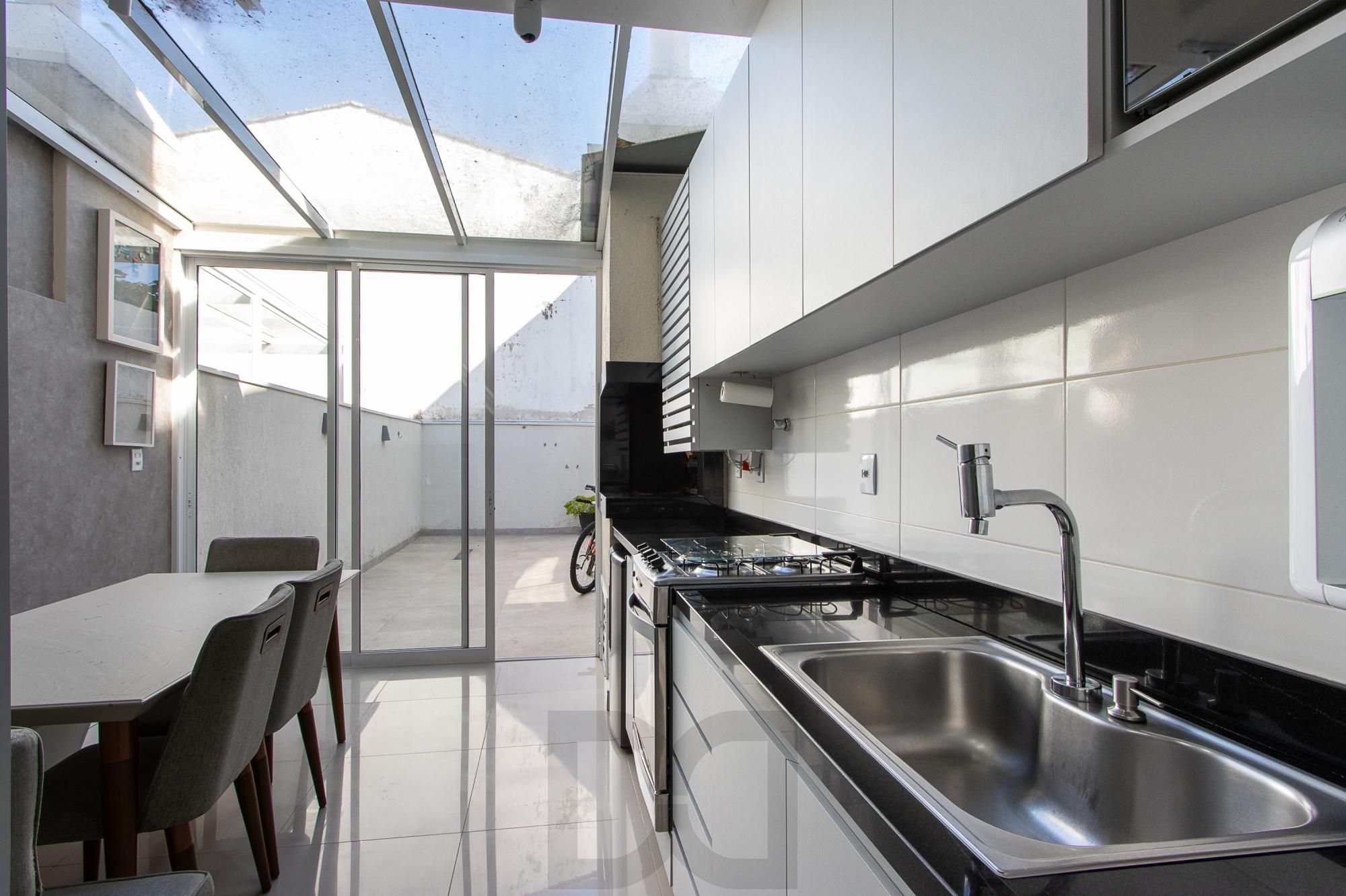 Ótima casa com 3dormitórios 1 suite no bairro Tristeza — foto 11