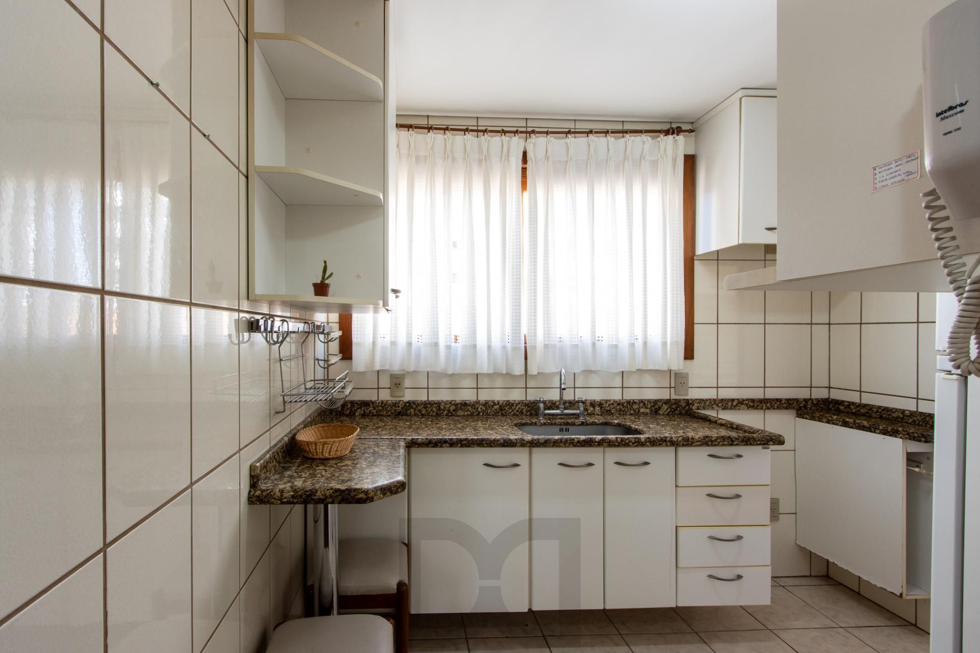 Apartamento Semimobiliado à Venda em Passo da Areia, Porto Alegre, RS — foto 12