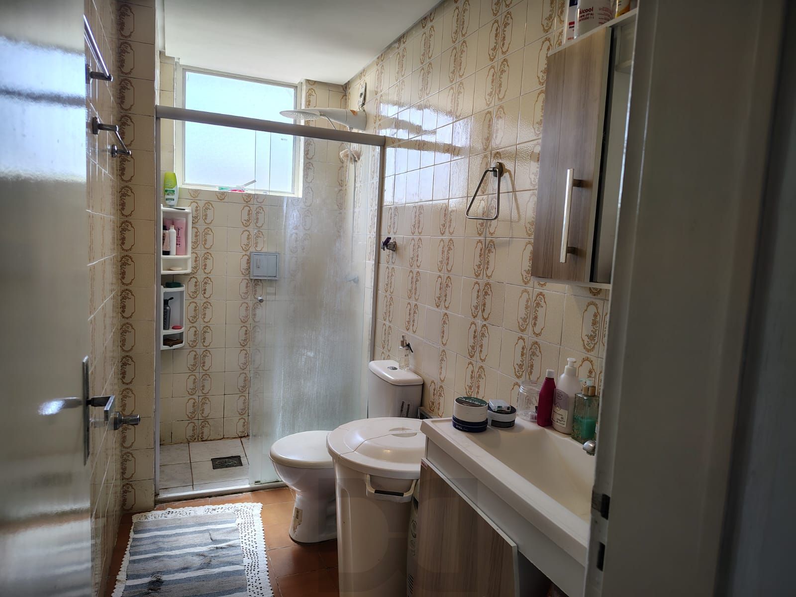 Apartamento de 2 dormitórios, 2 banheiros e 1 vaga no bairro Cristal. — foto 18