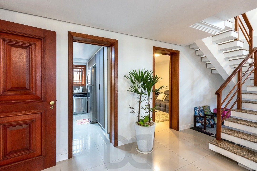 Casa para Venda - 293.76m², 3 dormitórios, sendo 1 suites, 6 vagas - Guarujá — foto 12
