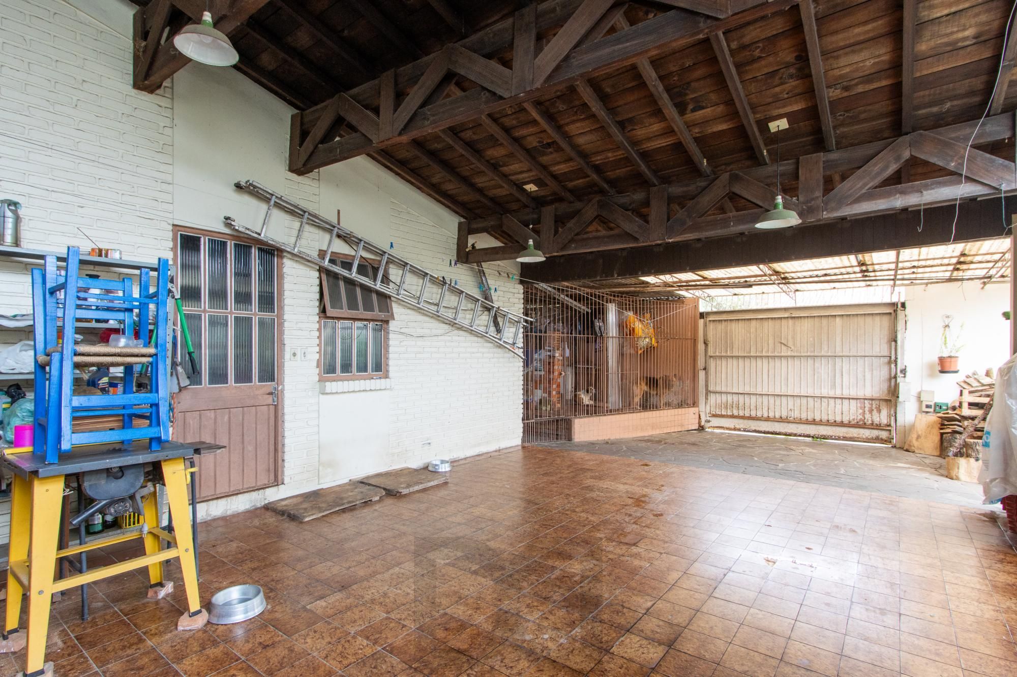 Casa para Venda - 485m², 4 dormitórios, sendo 1 suites, 3 vagas - Cristal — foto 32