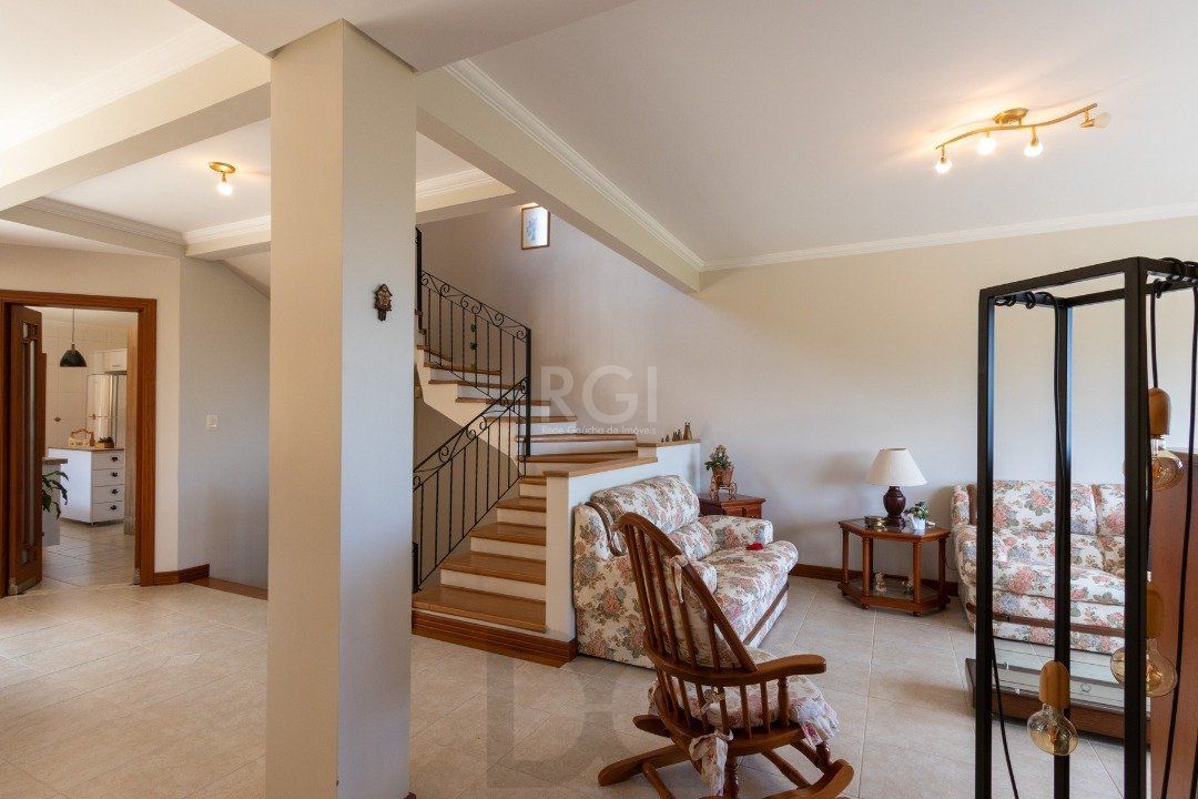 Casa para Venda - 358.78m², 3 dormitórios, sendo 1 suites, 3 vagas - Jardim Isabel — foto 8