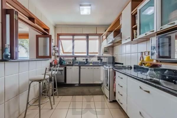 Casa à venda com 382m², 4 quartos e 2 vagas — foto 7