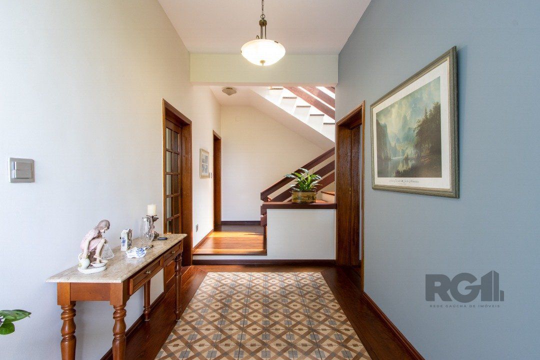 Sobrado com vista para Rio, 3 quartos, 2 suites, pátio, piscina, vaga para 4 carros - Bairro Vila Assunção — foto 12