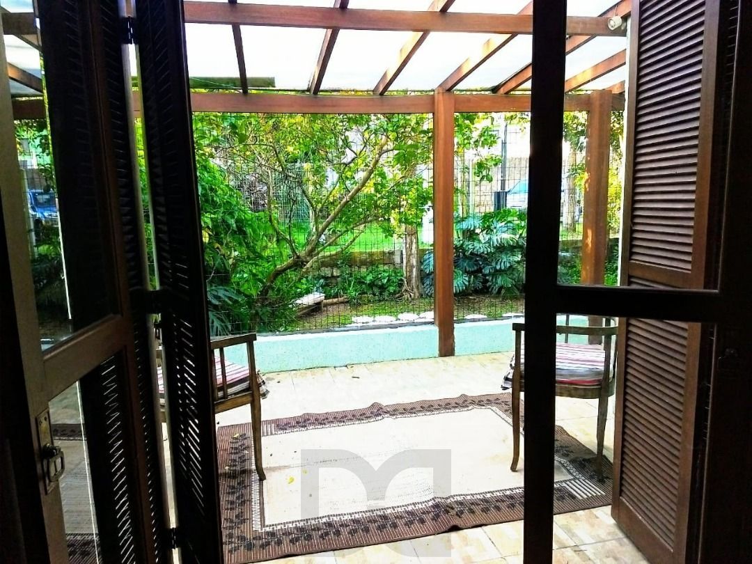 Casa para Venda - 200m², 4 dormitórios, sendo 1 suites, 4 vagas - Ipanema — foto 10