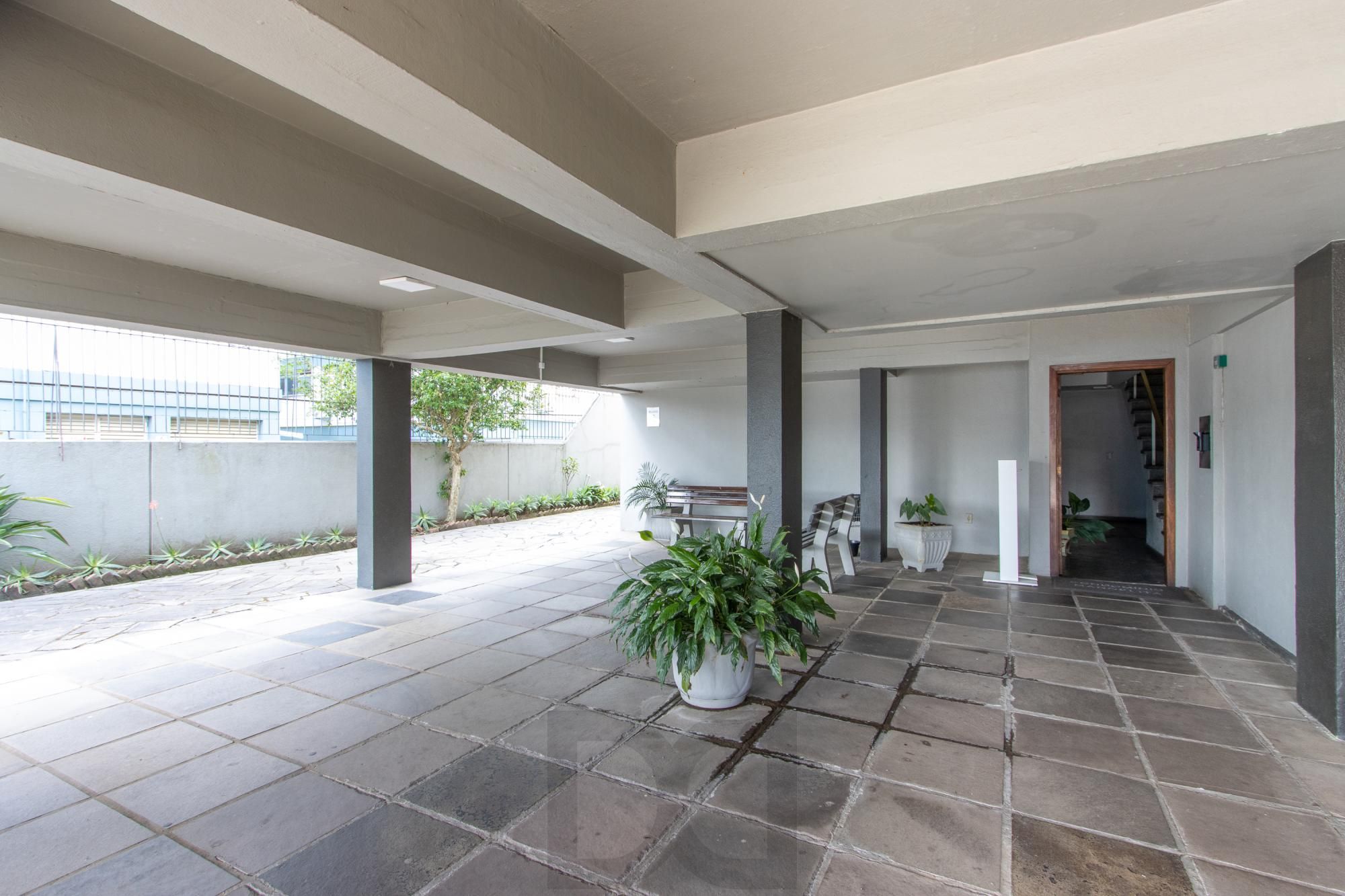 Apartamento 2 dormitórios - Bairro Teresópolis — foto 28