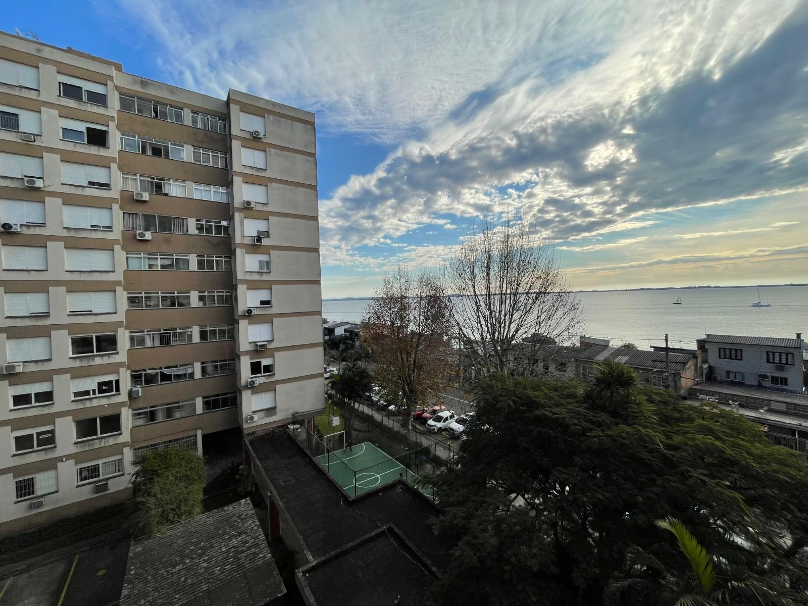 APARTAMENTO 2 QUARTOS - ELEVADOR - VISTA PARA O RIO GUAÍBA - POENTE DA VILA - VILA ASSUNÇÃO — foto 18