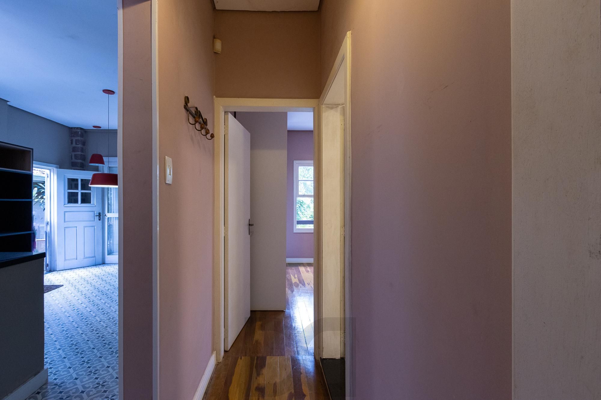 Bela casa térrea, 2 dormitórios e 1 suite - Parte alta do Bairro Espirito Santos — foto 21